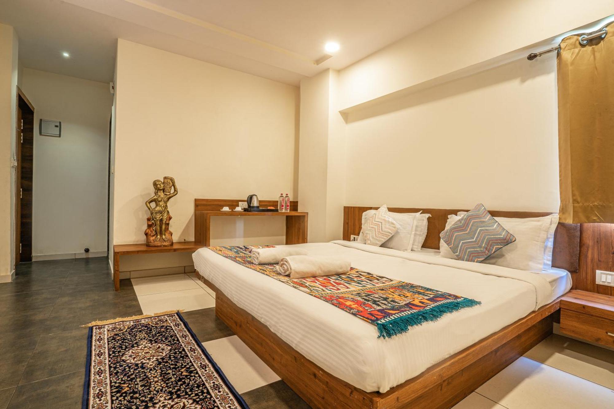 Hotel Naman Udaipur Exterior foto