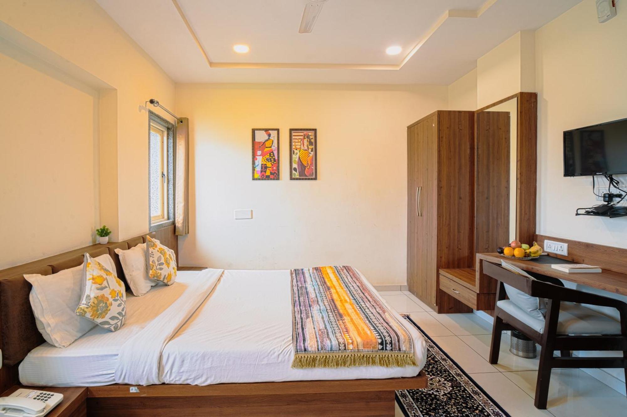 Hotel Naman Udaipur Exterior foto